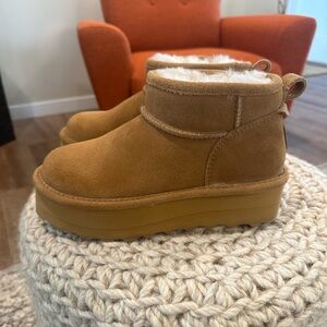 BEARPAW Size 6